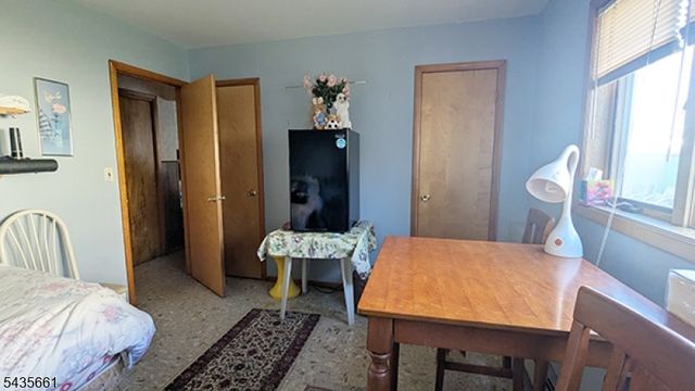 33 William St, Wallington Boro, NJ 07057