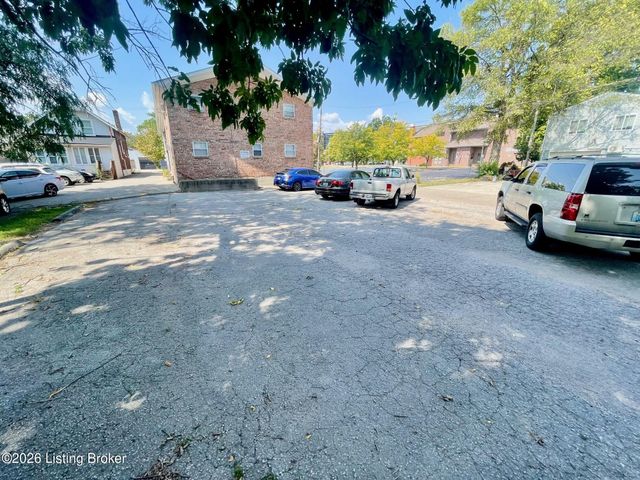 3909 S 3rd St 7, Louisville, KY 40214