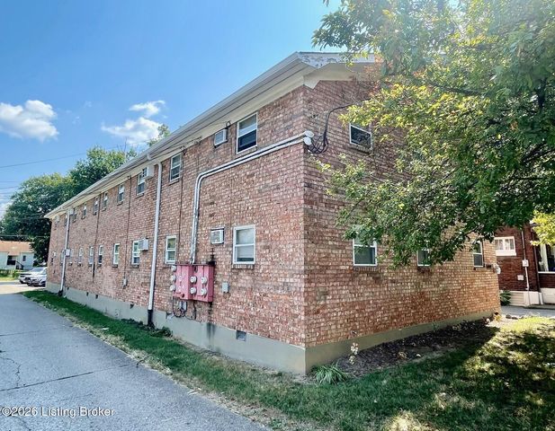 3909 S 3rd St 7, Louisville, KY 40214
