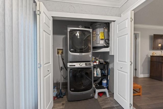 2465 NORTHSIDE DRIVE 305, Clearwater, FL 33761