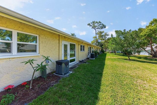 2465 NORTHSIDE DRIVE 305, Clearwater, FL 33761
