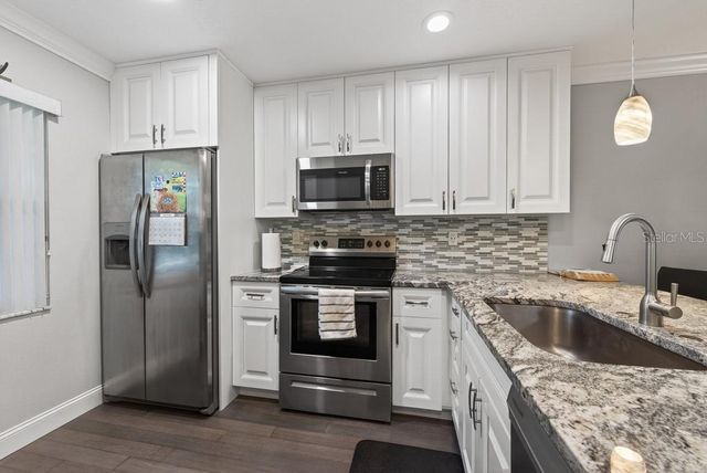 2465 NORTHSIDE DRIVE 305, Clearwater, FL 33761