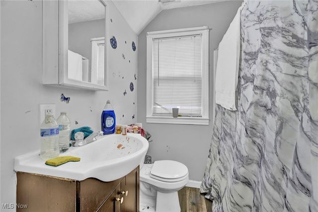 4275 W 137th Street, Cleveland, OH 44135