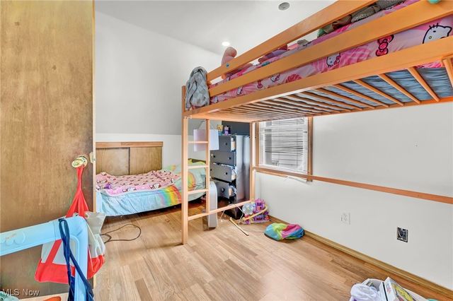 4275 W 137th Street, Cleveland, OH 44135