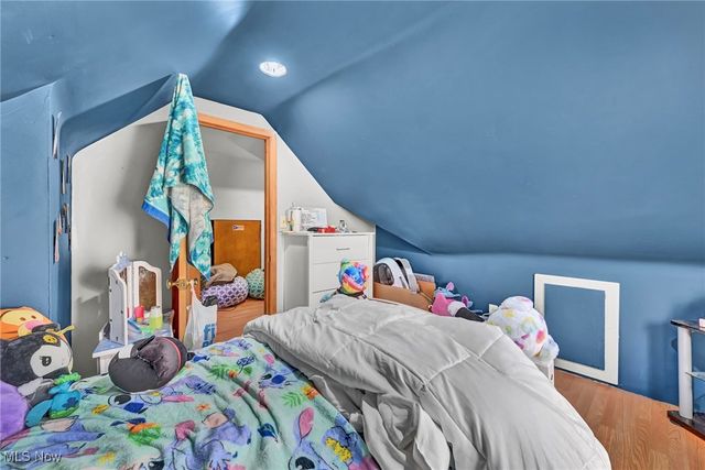 4275 W 137th Street, Cleveland, OH 44135