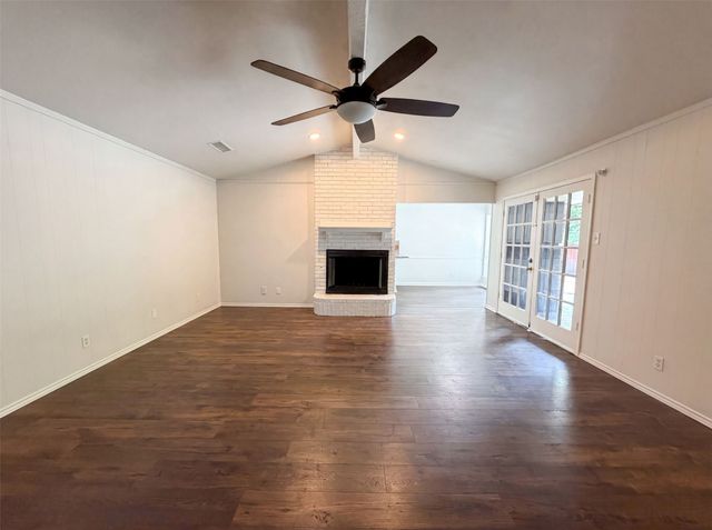 722 S Forest Lane, Duncanville, TX 75116
