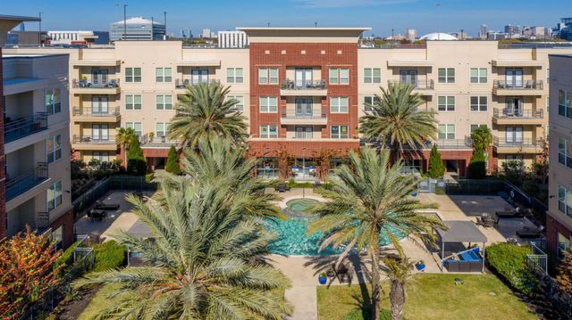 8877 Lakes At 610 Drive 251, Houston, TX 77054