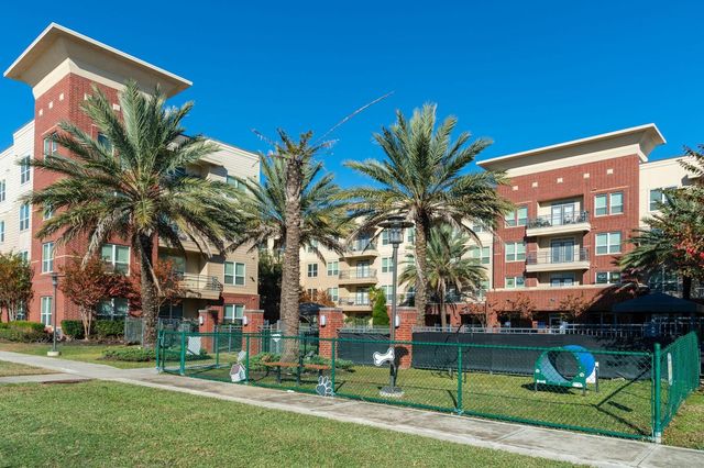 8877 Lakes At 610 Drive 251, Houston, TX 77054