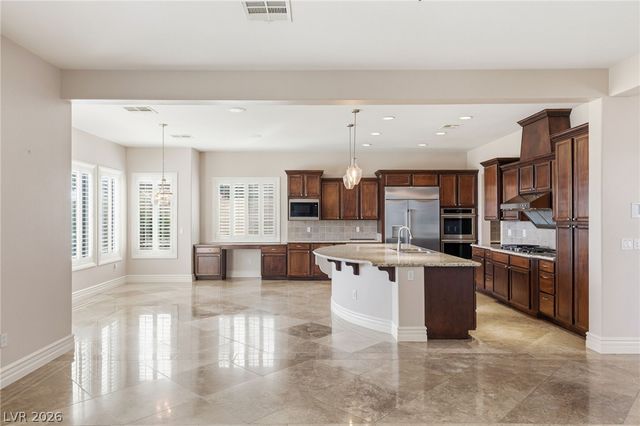 2074 Cherry Creek Circle, Las Vegas, NV 89135