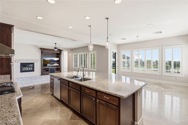 2074 Cherry Creek Circle, Las Vegas, NV 89135