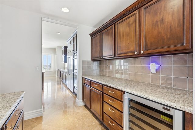 2074 Cherry Creek Circle, Las Vegas, NV 89135