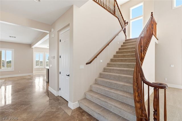 2074 Cherry Creek Circle, Las Vegas, NV 89135