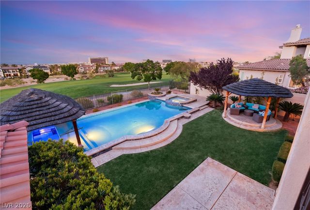 2074 Cherry Creek Circle, Las Vegas, NV 89135