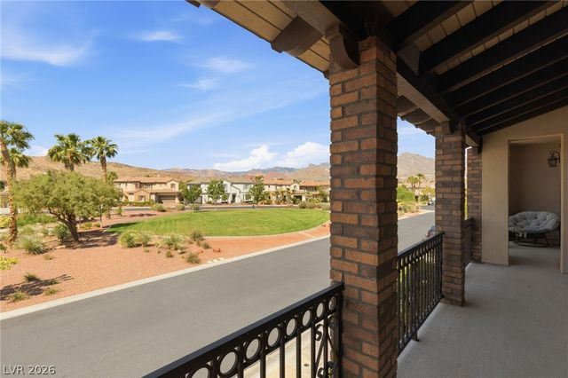 2074 Cherry Creek Circle, Las Vegas, NV 89135