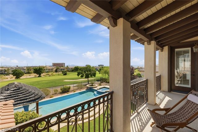 2074 Cherry Creek Circle, Las Vegas, NV 89135