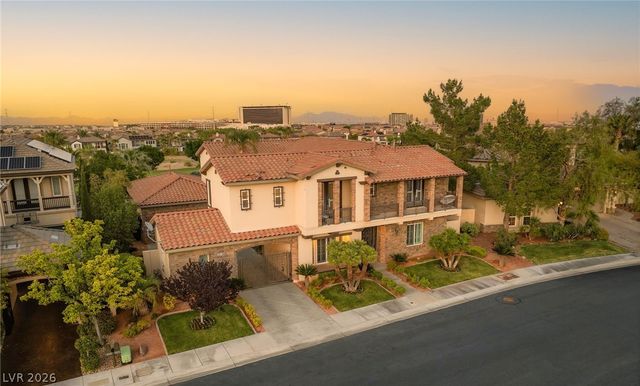 2074 Cherry Creek Circle, Las Vegas, NV 89135