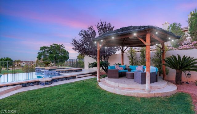 2074 Cherry Creek Circle, Las Vegas, NV 89135
