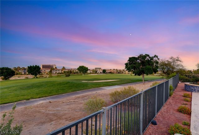 2074 Cherry Creek Circle, Las Vegas, NV 89135