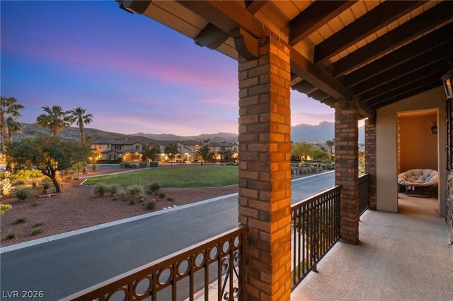 2074 Cherry Creek Circle, Las Vegas, NV 89135