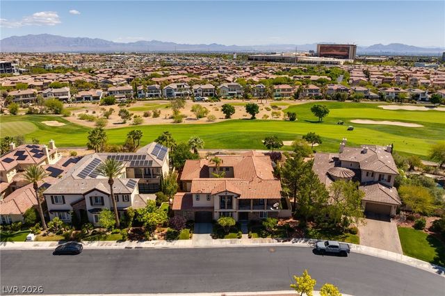 2074 Cherry Creek Circle, Las Vegas, NV 89135