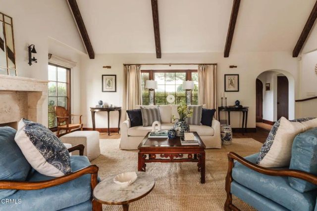 1447 Parkview Avenue, Pasadena, CA 91103