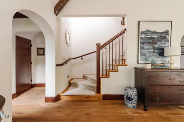 1447 Parkview Avenue, Pasadena, CA 91103
