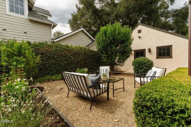 1447 Parkview Avenue, Pasadena, CA 91103