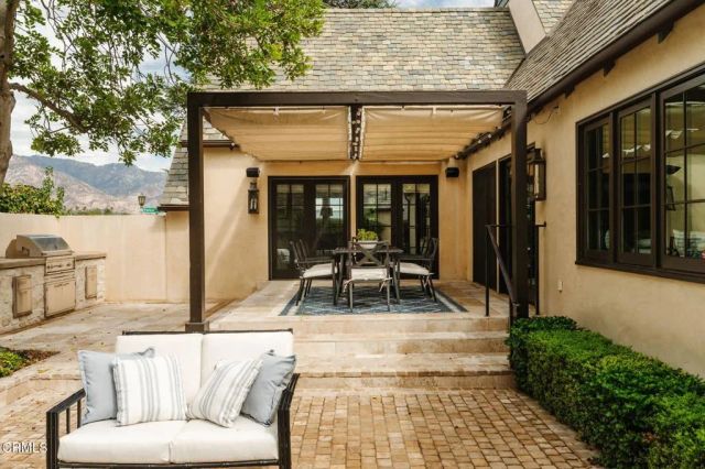 1447 Parkview Avenue, Pasadena, CA 91103