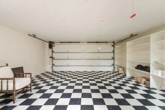 1447 Parkview Avenue, Pasadena, CA 91103