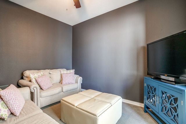 2009 Roundtree Circle E, Fort Worth, TX 76008