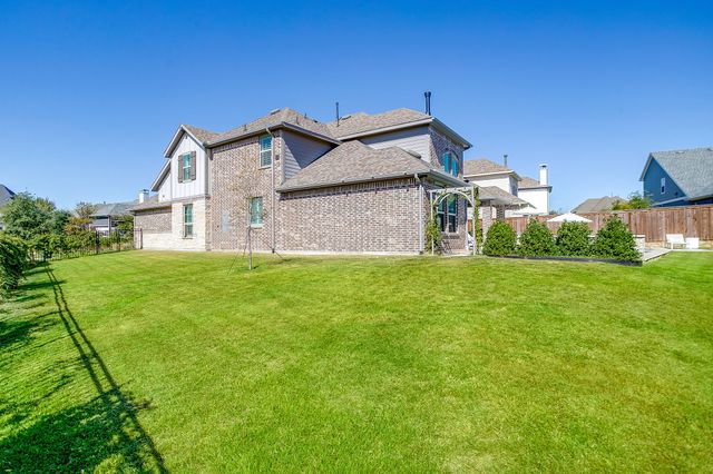 2009 Roundtree Circle E, Fort Worth, TX 76008