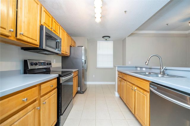 12102 POPPY FIELD LANE 107, Orlando, FL 32837