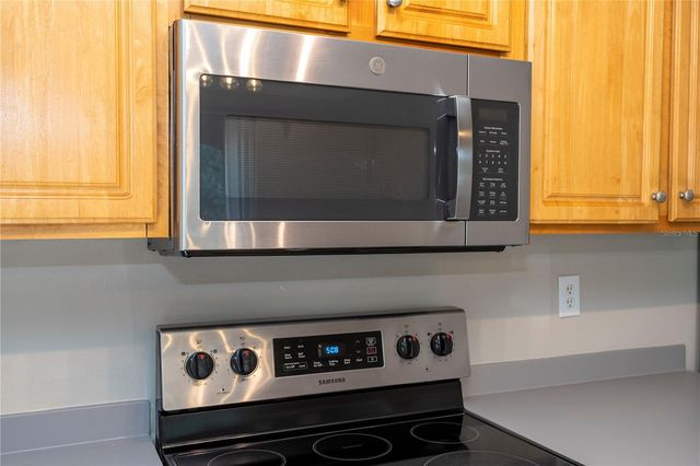 12102 POPPY FIELD LANE 107, Orlando, FL 32837