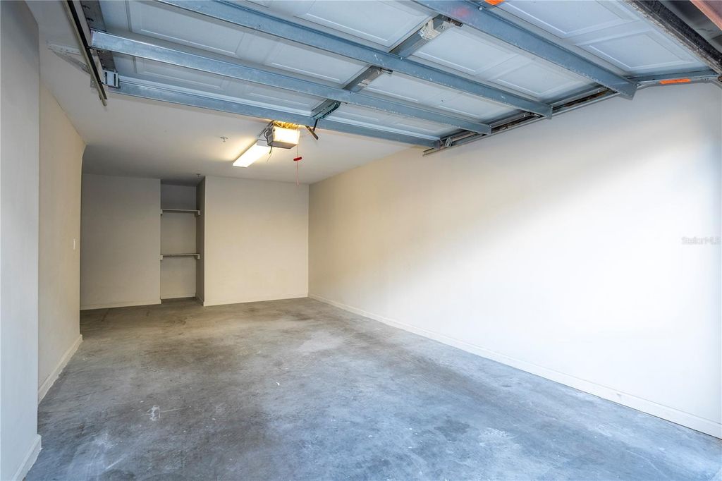 Image 30 of property listing at 12102 POPPY FIELD LANE 107, Orlando, FL 32837