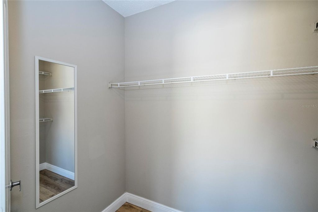 Image 84 of property listing at 12102 POPPY FIELD LANE 107, Orlando, FL 32837