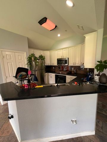 1012 porter place, Sanger, TX 76266