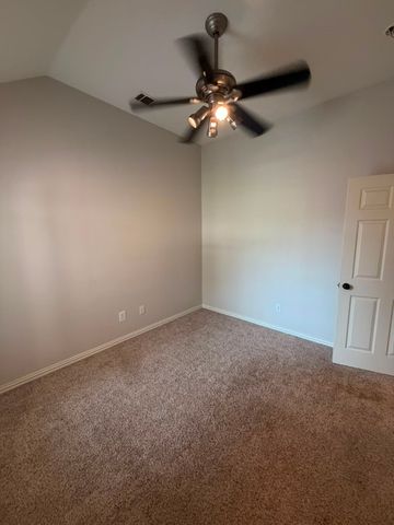 1012 porter place, Sanger, TX 76266