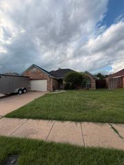 1012 porter place, Sanger, TX 76266