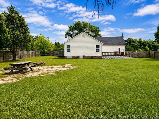6012 Waldos Beach Road, Fayetteville, NC 28306