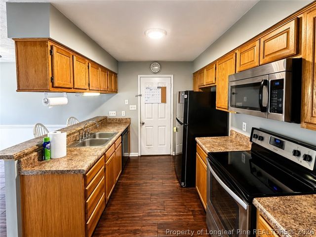 6012 Waldos Beach Road, Fayetteville, NC 28306