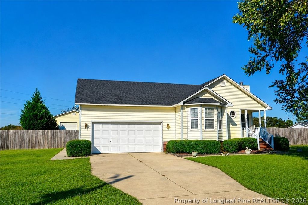 6012 Waldos Beach Road, Fayetteville, NC 28306