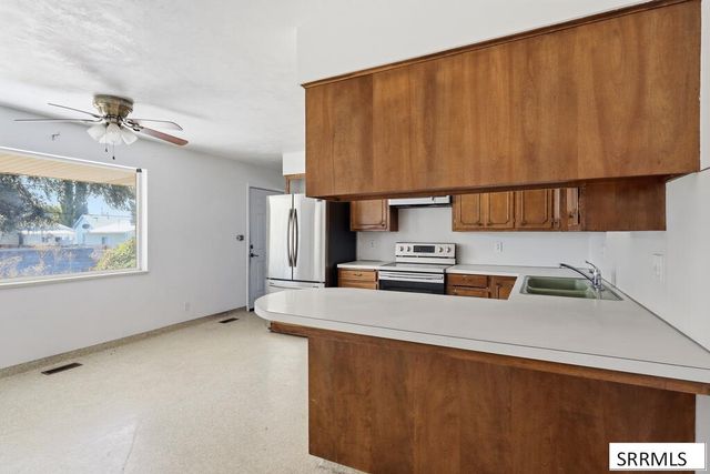 660 Garfield, Idaho Falls, ID 83401
