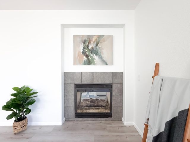 1677 Brookglen Dr, Olivehurst, CA 95961