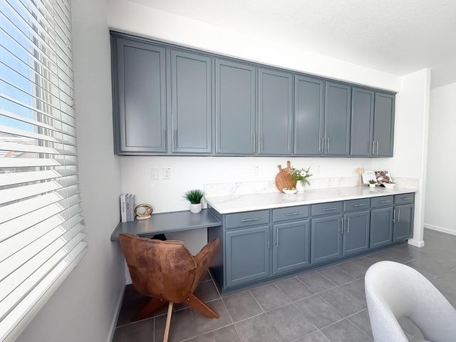 1677 Brookglen Dr, Olivehurst, CA 95961