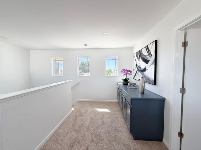 1677 Brookglen Dr, Olivehurst, CA 95961