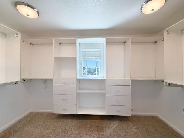 1677 Brookglen Dr, Olivehurst, CA 95961