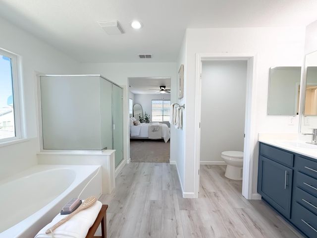 1677 Brookglen Dr, Olivehurst, CA 95961