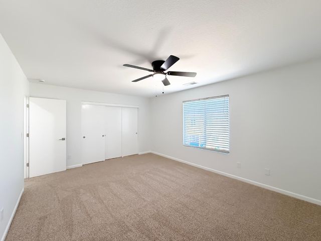 1677 Brookglen Dr, Olivehurst, CA 95961