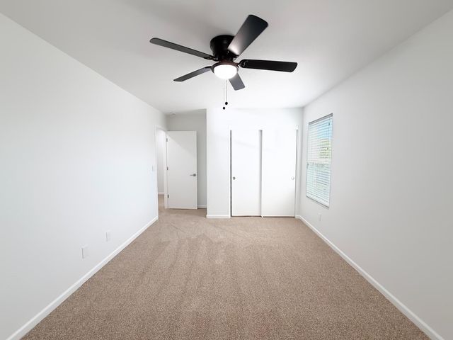 1677 Brookglen Dr, Olivehurst, CA 95961