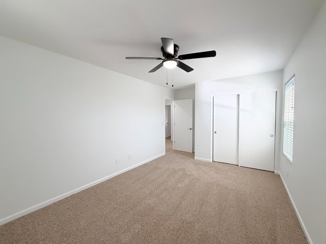 1677 Brookglen Dr, Olivehurst, CA 95961